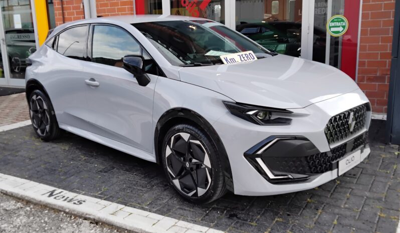 Renault Clio 6  techno full hybrid E-Tech 160 pieno