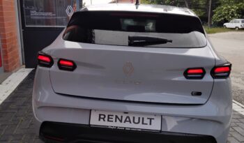 Renault Clio 6  techno full hybrid E-Tech 160 pieno