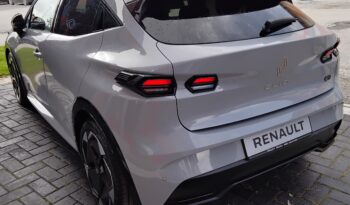 Renault Clio 6  techno full hybrid E-Tech 160 pieno