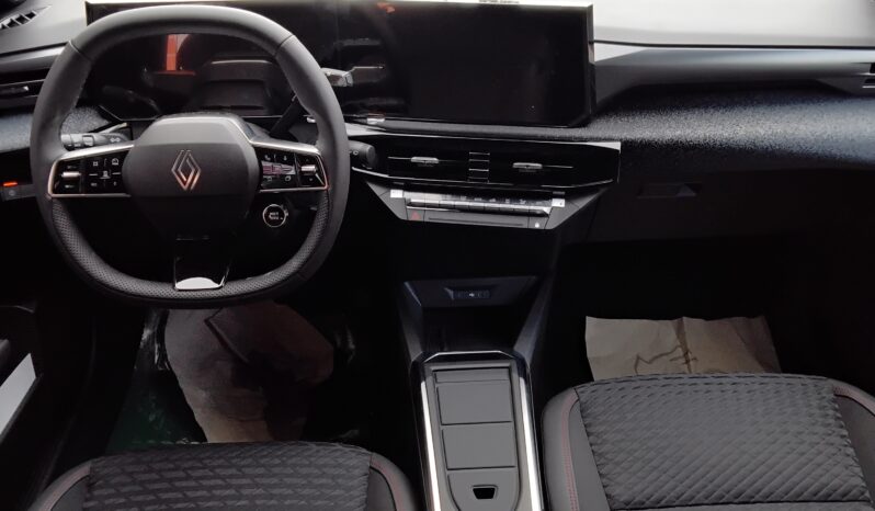 Renault Clio 6  techno full hybrid E-Tech 160 pieno